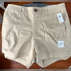 Old navy women’s high rise every day short